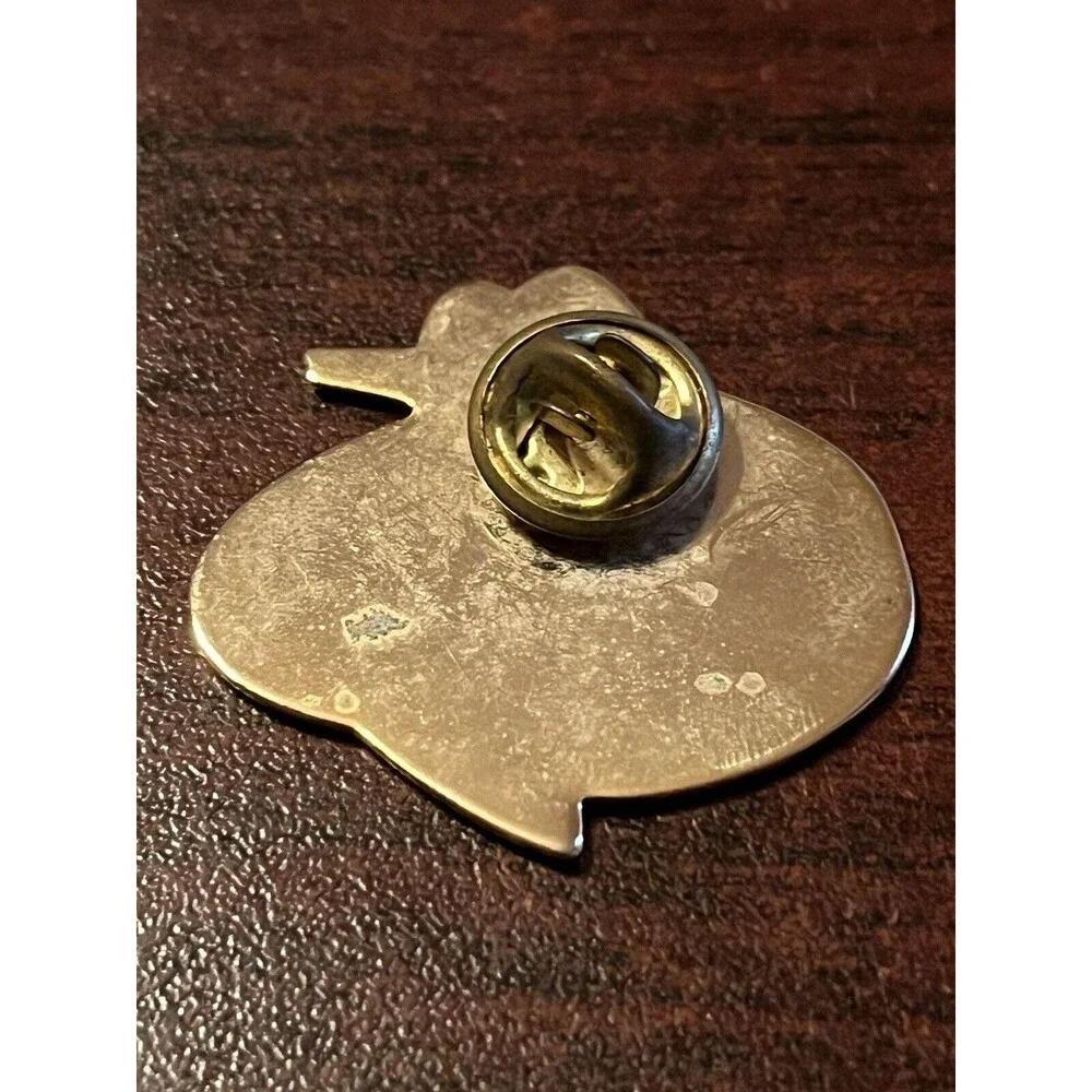 McDonald’s‎ “Drive-Thru Fast!” Employee Lapel Hat Pin
